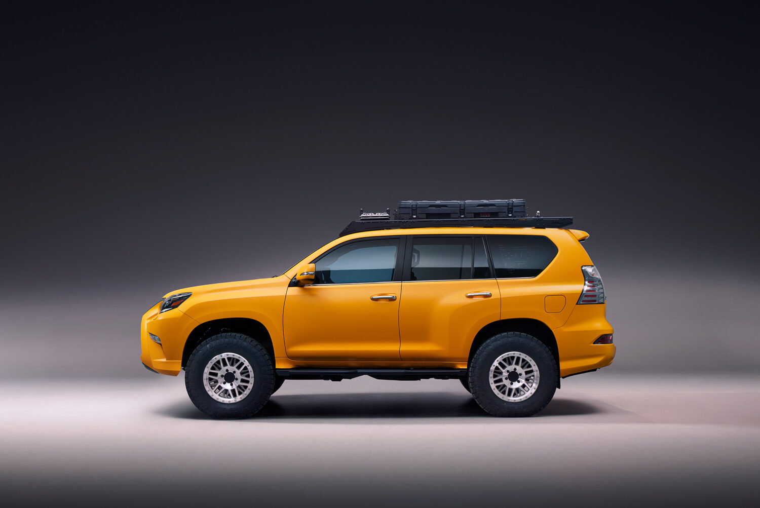 لكزس تدشن 3 إصدارات جديدة للطرقات الوعرة لسيارتي LX و GX لكزس تدشن 3 إصدارات جديدة للطرقات الوعرة لسيارتي LX و GX 6