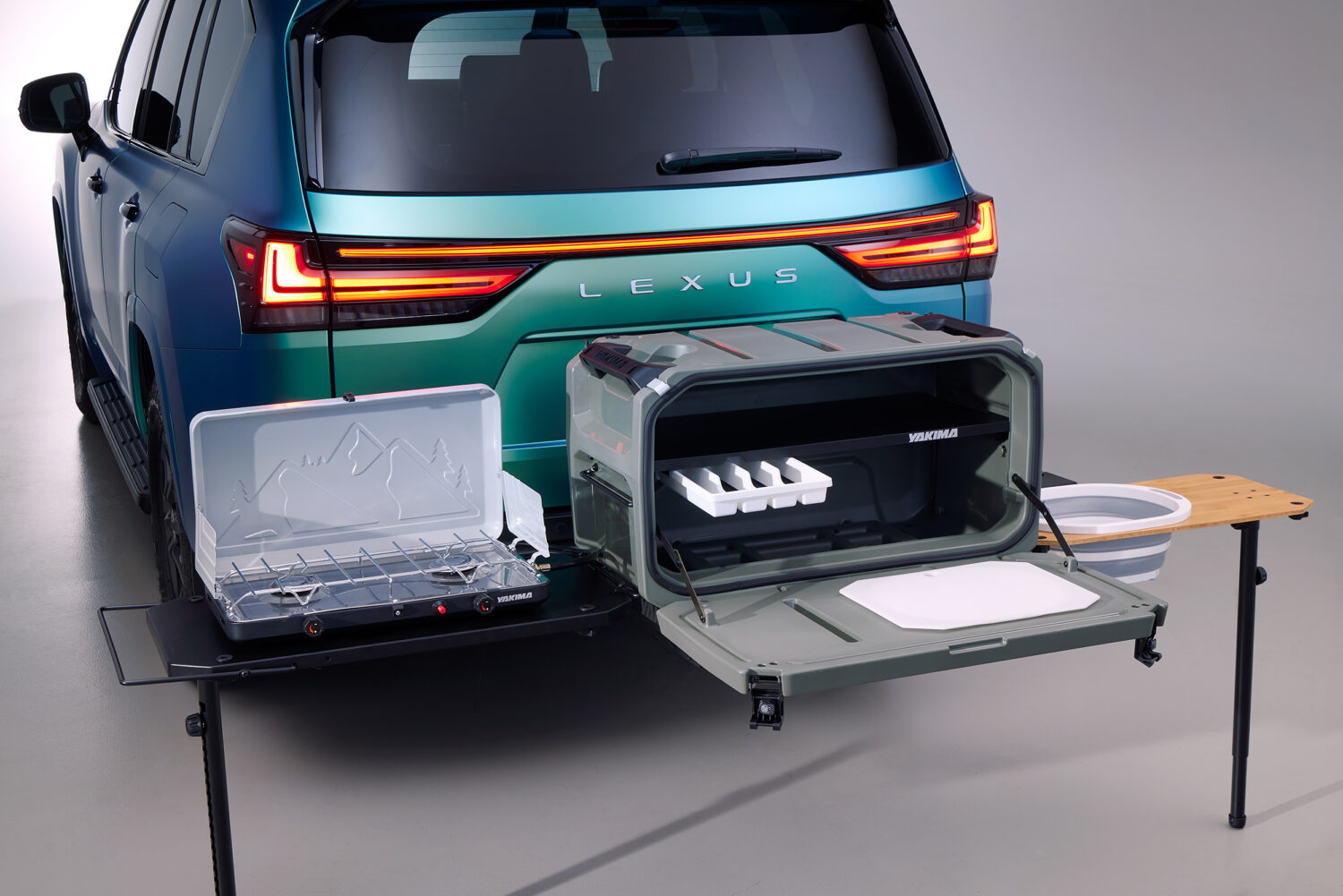 لكزس تدشن 3 إصدارات جديدة للطرقات الوعرة لسيارتي LX و GX لكزس تدشن 3 إصدارات جديدة للطرقات الوعرة لسيارتي LX و GX 9