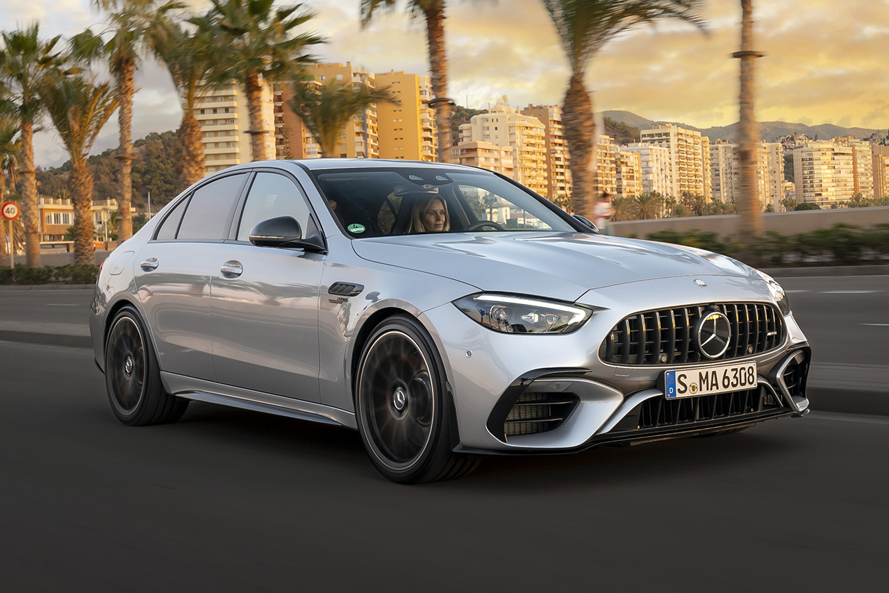 تعرف على أسرع 10 سيارات في العالم بمحركات 4 سلندر تعرف على أسرع 10 سيارات في العالم بمحركات 4 سلندر 5