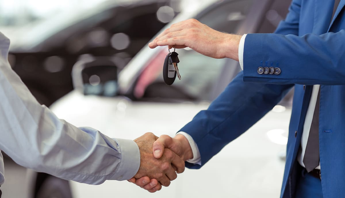 “الأمن العام” يوضح شرط نقل ملكية المركبة بين أفراد الأسرة دون تكلفة