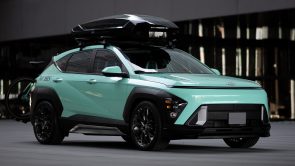 هيونداي كونا 2024 تحصل على نسخة رياضية ملفتة للأنظار لمعرض SEMA 2023 هيونداي كونا جايد الاختبارية 2024