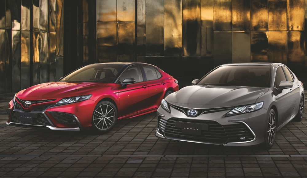 تويوتا كامري 2024 الفئات العليا: أبرز الاختلافات بين GLE-X و جراندي و لومير