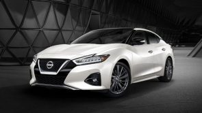 عروض نيسان من بترومين بمناسبة الذكرى 90 لفترة محدودة على نيسان ماكسيما للتقسيط والكاش باك عروض نيسان من بترومين بمناسبة الذكرى 90 لفترة محدودة على نيسان ماكسيما للتقسيط والكاش باك 4