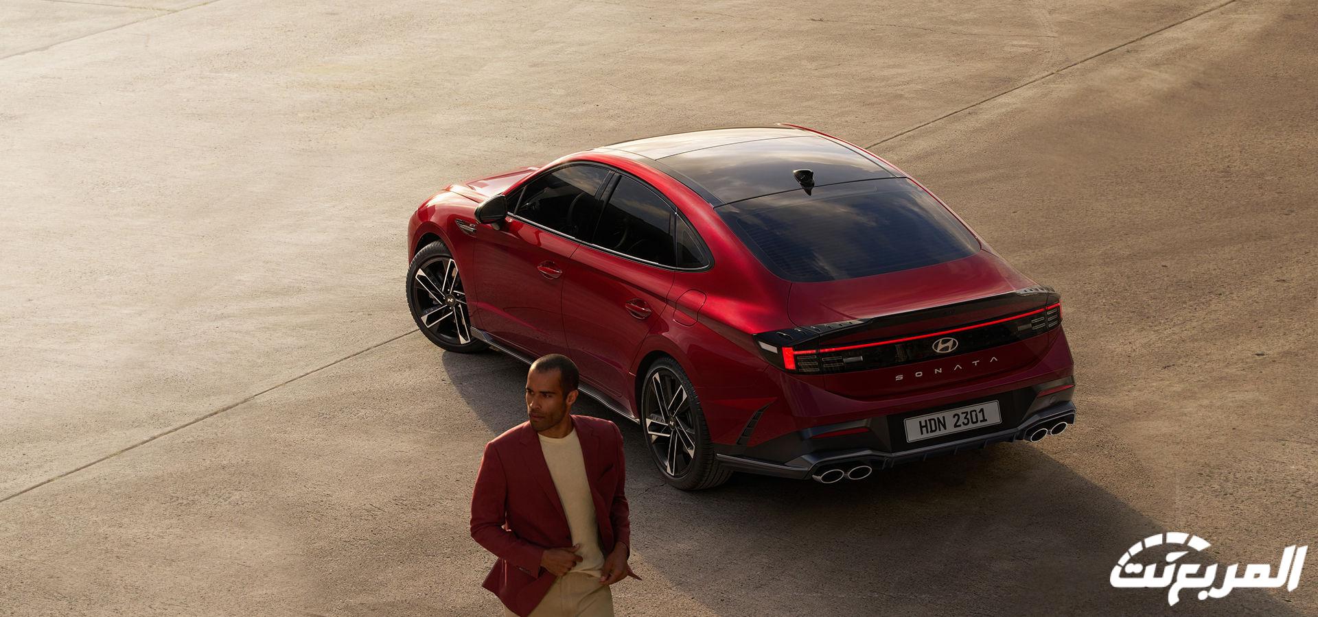 هل هيونداي سوناتا ٢٠٢٤ موفرة للبنزين؟ إليكم مزايا السيدان الراقية محركات هيونداي سوناتا 2024 الموفرة للبنزين ومزايا السيدان العصرية