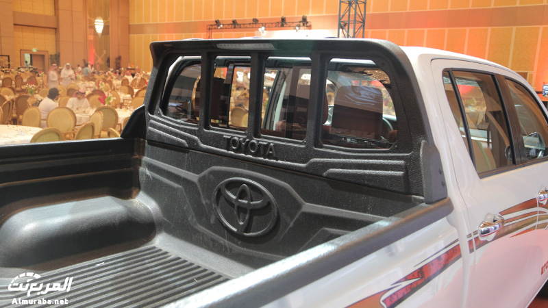 قطع غيار تويوتا هايلوکس 2016: أين تجدها للبيع مع الأسعار؟ أسعار قطع غيار هايلكس 2016