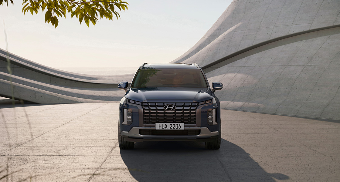 باليسيد هونداي 2023 وجولة على احدث مواصفات الاس يو في العائلية في السعودية باليسيد هونداي من الامام