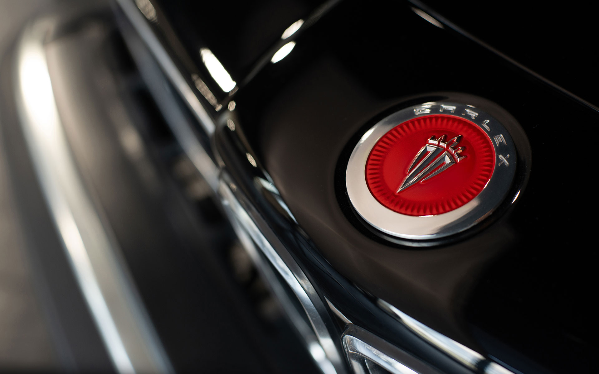 بي ام دبليو 635 CLX الكلاسيكية تحصل على عملية تجديد فاخرة من كارليكس ديزاين البولندية بي ام دبليو 635 CLX الكلاسيكية تحصل على عملية تجديد فاخرة من كارليكس ديزاين البولندية 6