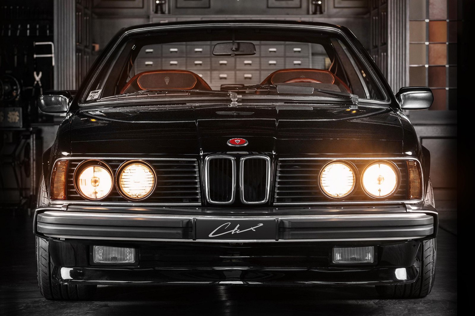 بي ام دبليو 635 CLX الكلاسيكية تحصل على عملية تجديد فاخرة من كارليكس ديزاين البولندية بي ام دبليو 635 CLX الكلاسيكية تحصل على عملية تجديد فاخرة من كارليكس ديزاين البولندية 21