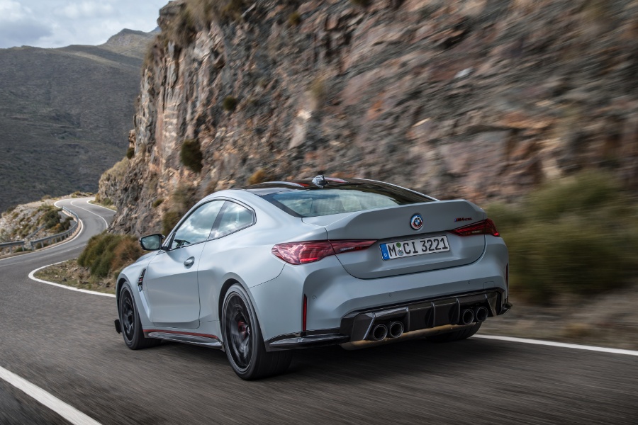 بي-ام-دبليو-m4-csl-المربع-نت-32