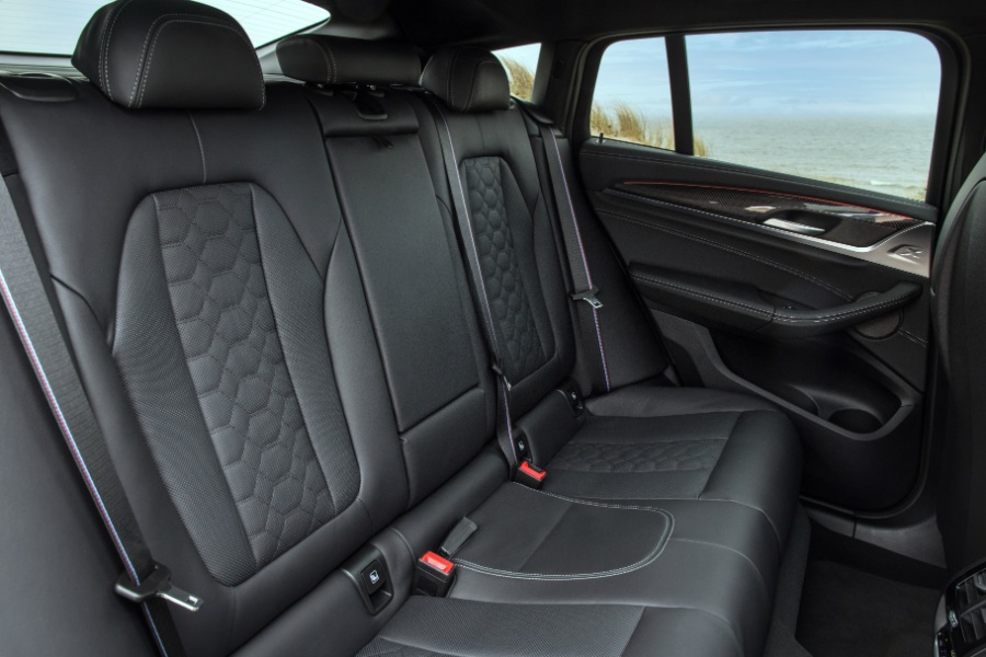 بي-ام-دبليو-x4-m-كومبتشن-المربع-نت-29