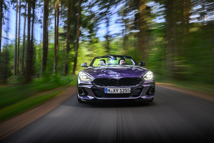 بي-ام-دبليو-z4-2023-المربع-نت-28