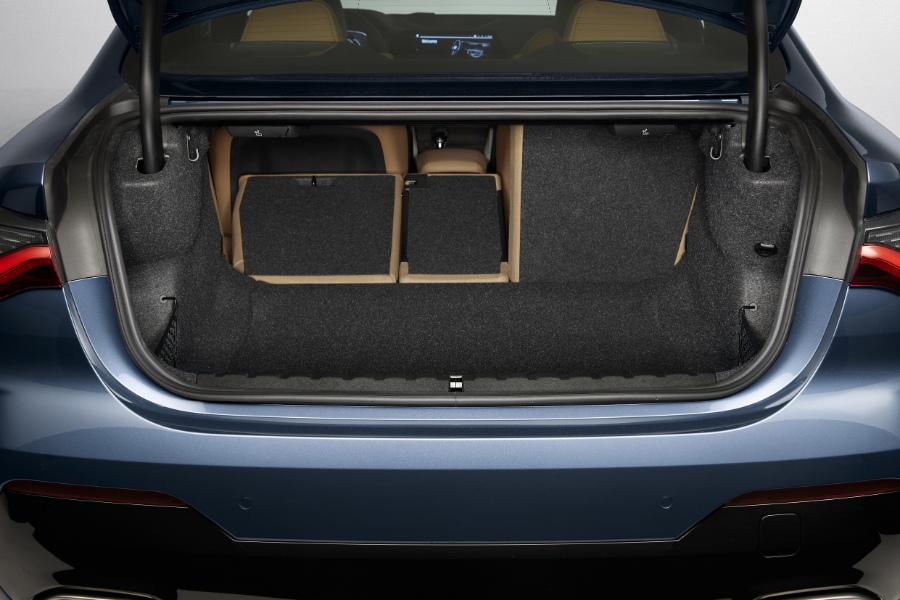 بي-ام-دبليو-الفئة-الرابعة-كوبيه-2023-43