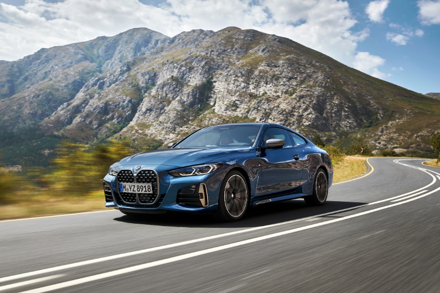 بي-ام-دبليو-الفئة-الرابعة-كوبيه-2023-8