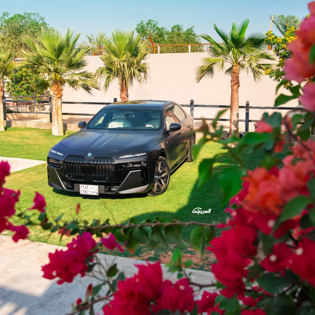 بي ام دبليو i7 "الفئة السابعة الكهربائية" في جلسة تصوير خاصة "57 صورة" BMW i7 2024 بي ام دبليو i7 "الفئة السابعة الكهربائية" في جلسة تصوير خاصة "57 صورة" BMW i7 2024 44