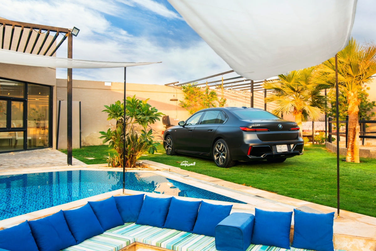 بي ام دبليو i7 "الفئة السابعة الكهربائية" في جلسة تصوير خاصة "57 صورة" BMW i7 2024 بي ام دبليو i7 "الفئة السابعة الكهربائية" في جلسة تصوير خاصة "57 صورة" BMW i7 2024 34