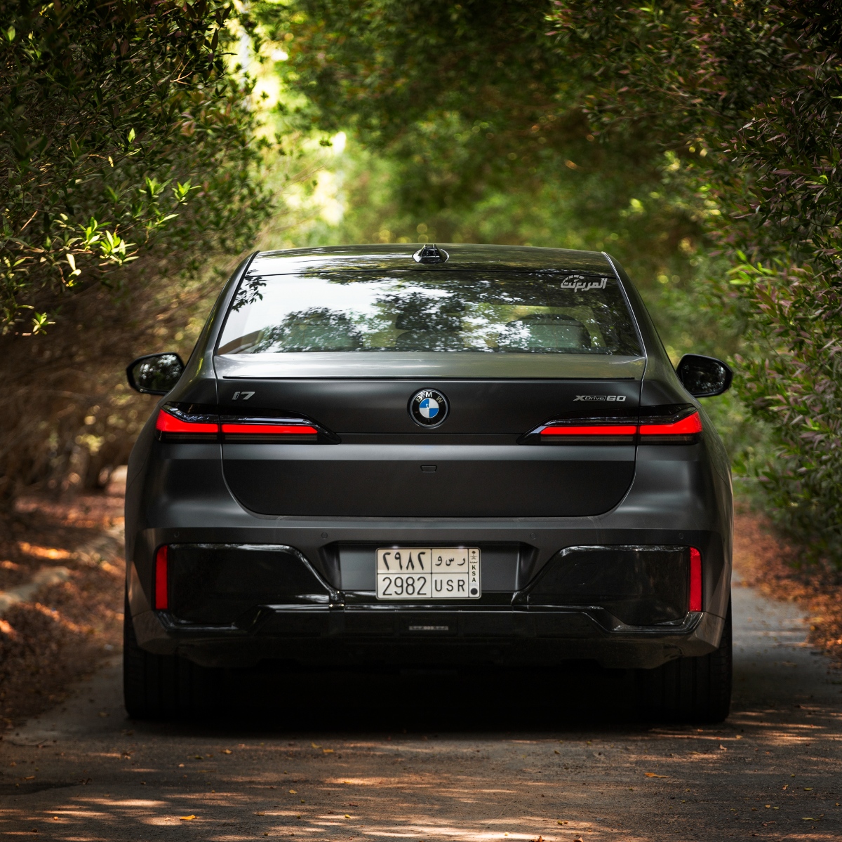 بي ام دبليو i7 "الفئة السابعة الكهربائية" في جلسة تصوير خاصة "57 صورة" BMW i7 2024 بي ام دبليو i7 "الفئة السابعة الكهربائية" في جلسة تصوير خاصة "57 صورة" BMW i7 2024 13