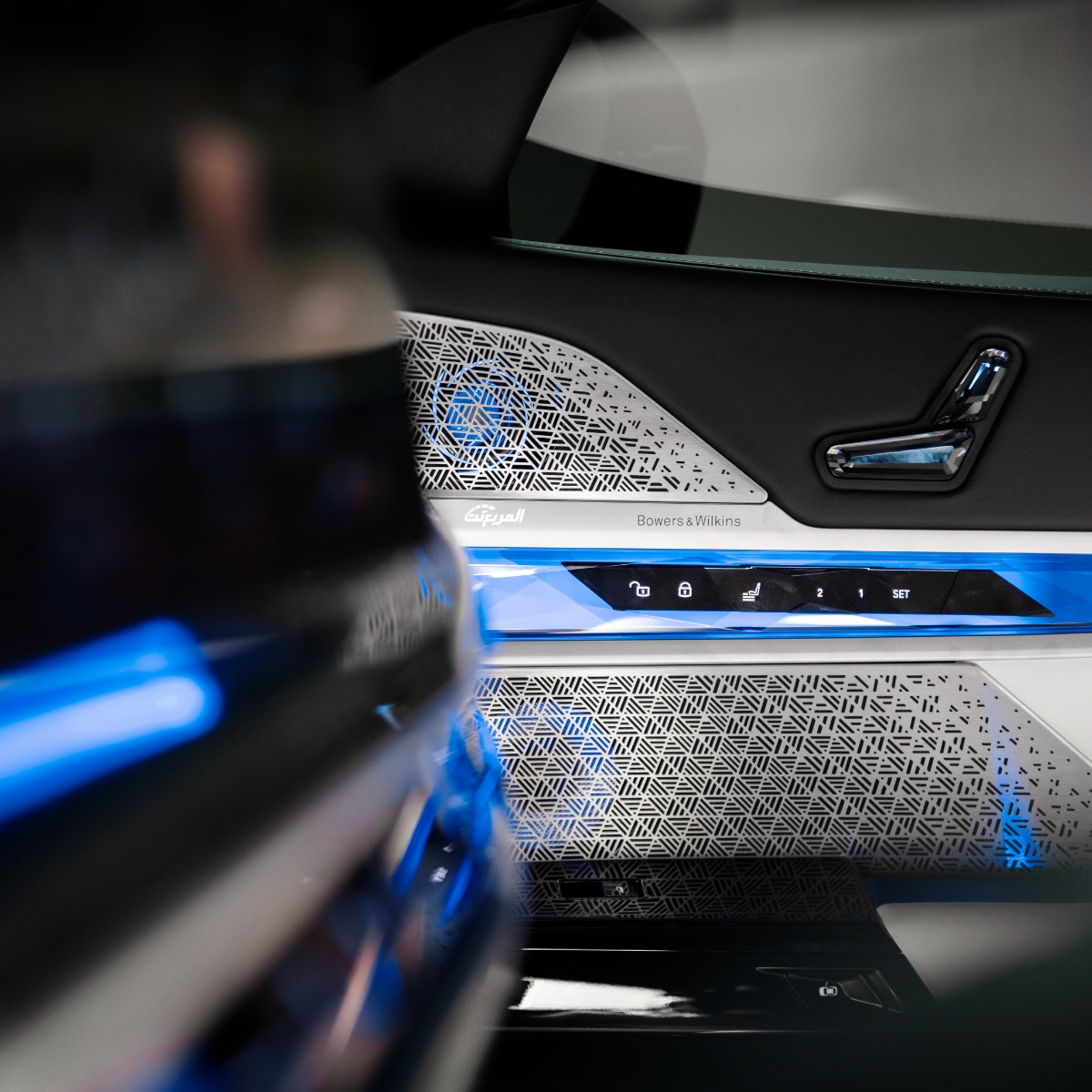 بي ام دبليو i7 "الفئة السابعة الكهربائية" في جلسة تصوير خاصة "57 صورة" BMW i7 2024 بي ام دبليو i7 "الفئة السابعة الكهربائية" في جلسة تصوير خاصة "57 صورة" BMW i7 2024 31