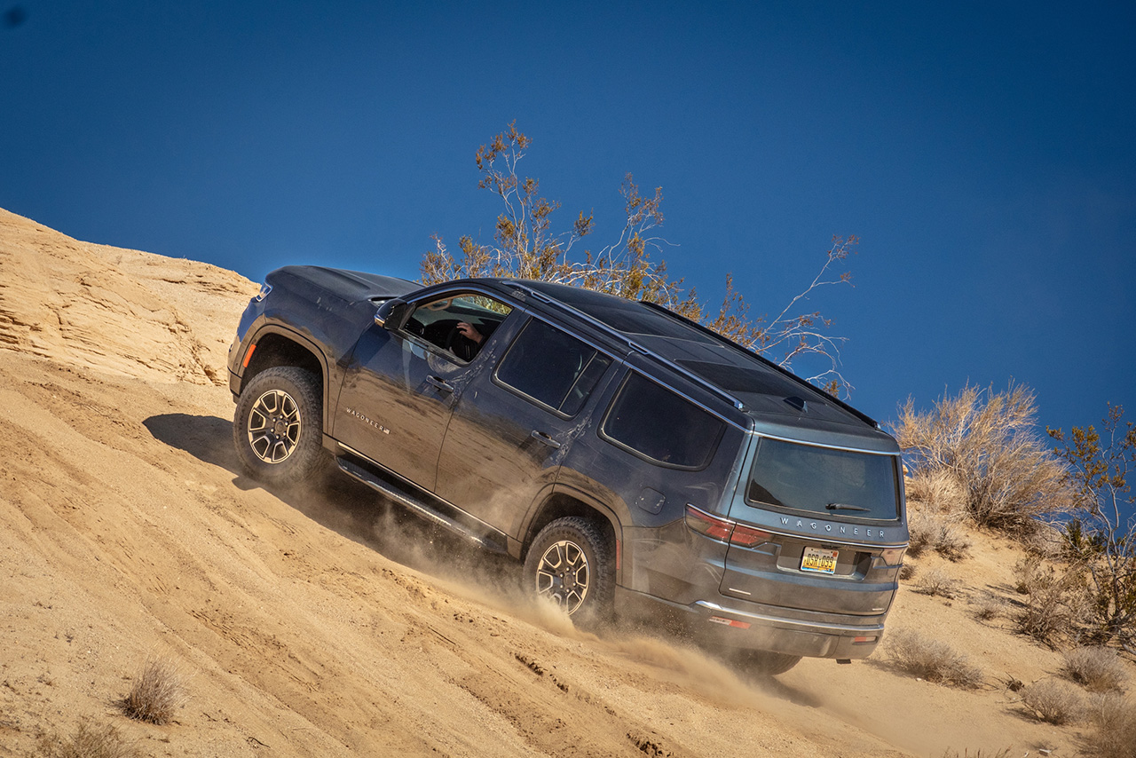 جيب توقف محركات V8 في سيارتي واجونير وجراند واجونير موديلات 2024 جيب واجونير