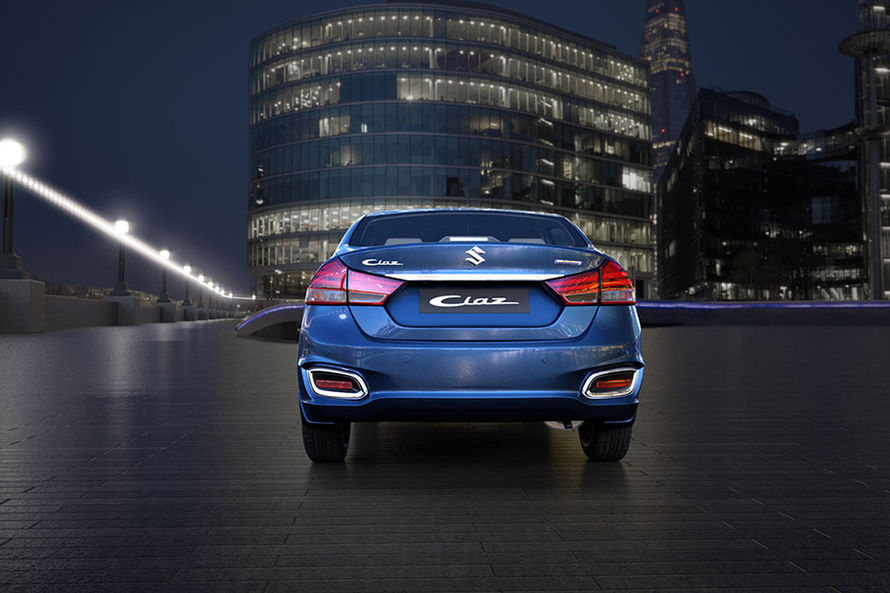 سوزوكي-سياز-2023-2024-المربع-نت-12