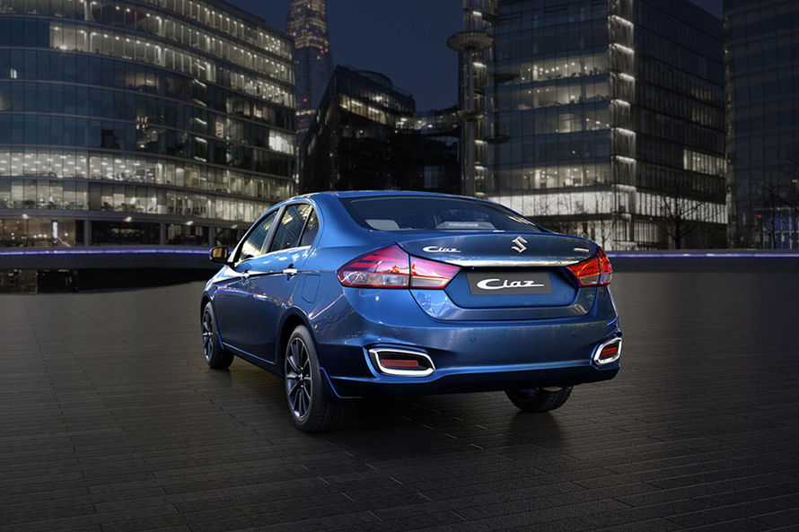 سوزوكي-سياز-2023-2024-المربع-نت-7