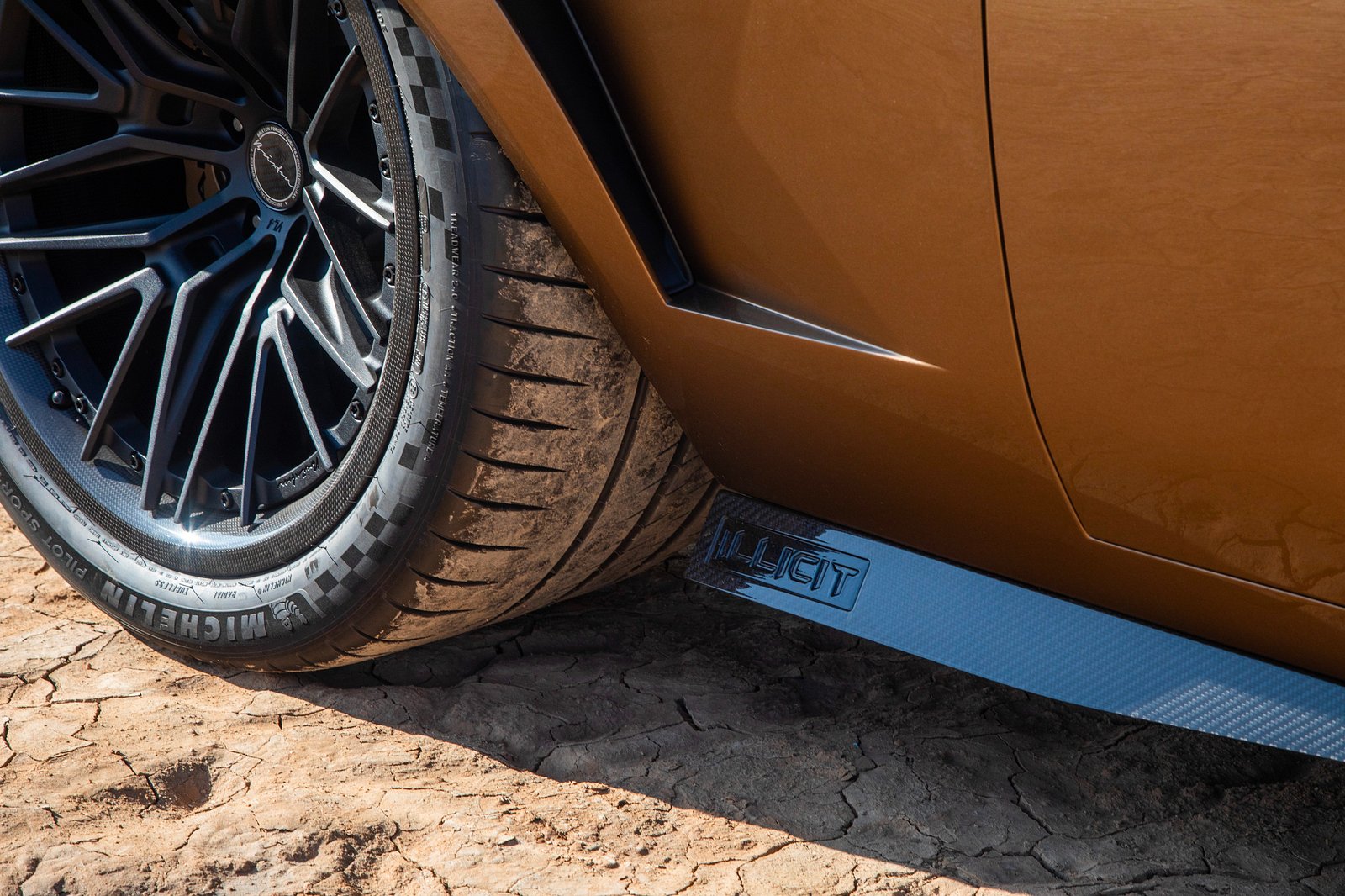 شيفروليه كامارو 1969 تعود للحياة بتعديلات عصرية رائعة وقوة 1,200 حصان شيفروليه كامارو 1969 تعود للحياة بتعديلات عصرية رائعة وقوة 1,200 حصان 7