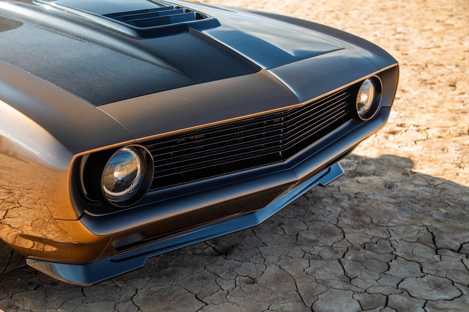 شيفروليه كامارو 1969 تعود للحياة بتعديلات عصرية رائعة وقوة 1,200 حصان شيفروليه كامارو 1969