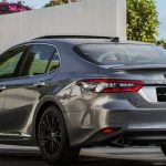 عروض تويوتا السعودية على "جنوط العجلات مميزة" لسيارات كامري و هايلكس 2017 - 2024 لفترة محدودة 1