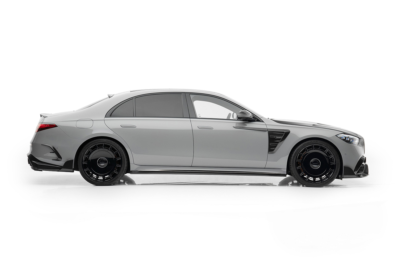 مرسيدس AMG S63 تتحول إلى واحدة من أقوى سيارات السيدان في العالم بعد تعديلات مانسوري مرسيدس AMG S63 تتحول إلى واحدة من أقوى سيارات السيدان في العالم بعد تعديلات مانسوري 2