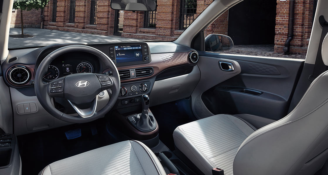 مواصفات أداء هيونداي جراند i10 2024.. هل تُعدّ سيارة اقتصادية عمليّة؟ مواصفات أداء هيونداي جراند i10 2024.. هل تُعدّ سيارة اقتصادية عمليّة؟ 10