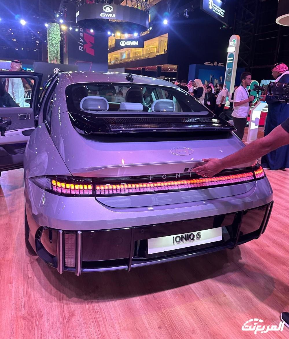 هيونداي ايونيك 6 الجديدة.. أبرز تجهيزات ومنظومة أداء السيارة الكهربائية المستقبلية هيونداي ايونيك 6 الجديدة.. أبرز تجهيزات ومنظومة أداء السيارة الكهربائية المستقبلية 4