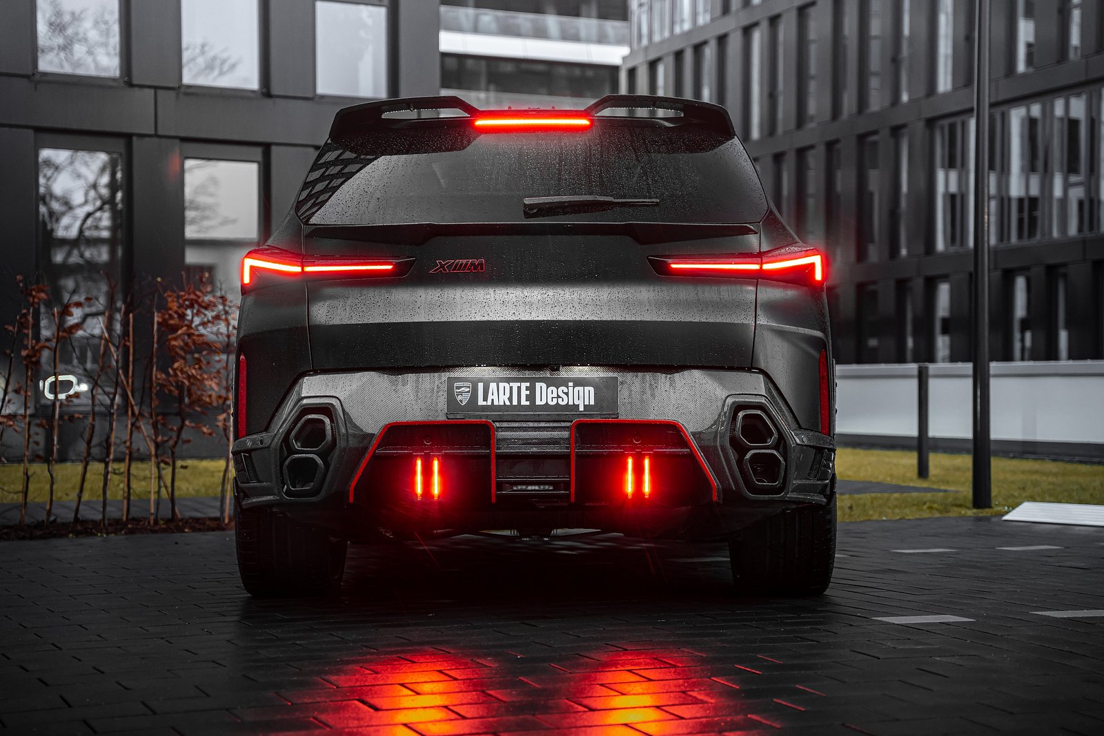 بي ام دبليو XM تحصل على أجرأ تعديلات لها حتى الآن من شركة لارتي ديزاين الألمانية بي ام دبليو XM تحصل على أجرأ تعديلات لها حتى الآن من شركة لارتي ديزاين الألمانية 2