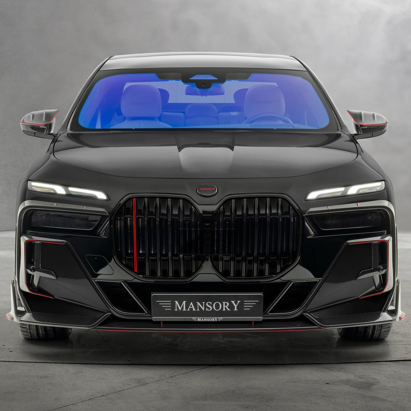 بي ام دبليو الفئة السابعة تحصل على أول حزمة تعديلات رياضية من مانسوري الألمانية بي ام دبليو الفئة السابعة تحصل على أول حزمة تعديلات رياضية من مانسوري الألمانية 4