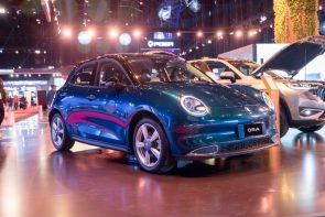 جريت وول موتور GWM في معرض الرياض: جولة سريعة حول السيارات الكهربائية جريت وول موتور GWM في معرض الرياض: جولة سريعة حول السيارات الكهربائية 2