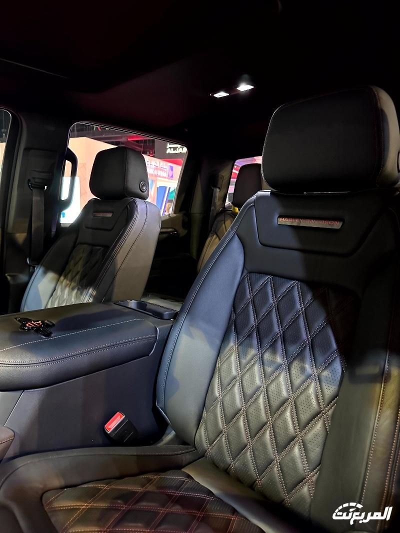 جنرال موتورز في معرض الرياض تكشف عن همر EV بيك اب و SUV استعدادا للإطلاق في السوق السعودي جنرال موتورز في معرض الرياض تكشف عن همر EV بيك اب و SUV استعدادا للإطلاق في السوق السعودي 23