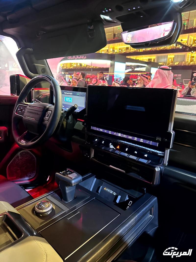 جنرال موتورز في معرض الرياض تكشف عن همر EV بيك اب و SUV استعدادا للإطلاق في السوق السعودي جنرال موتورز في معرض الرياض تكشف عن همر EV بيك اب و SUV استعدادا للإطلاق في السوق السعودي 85