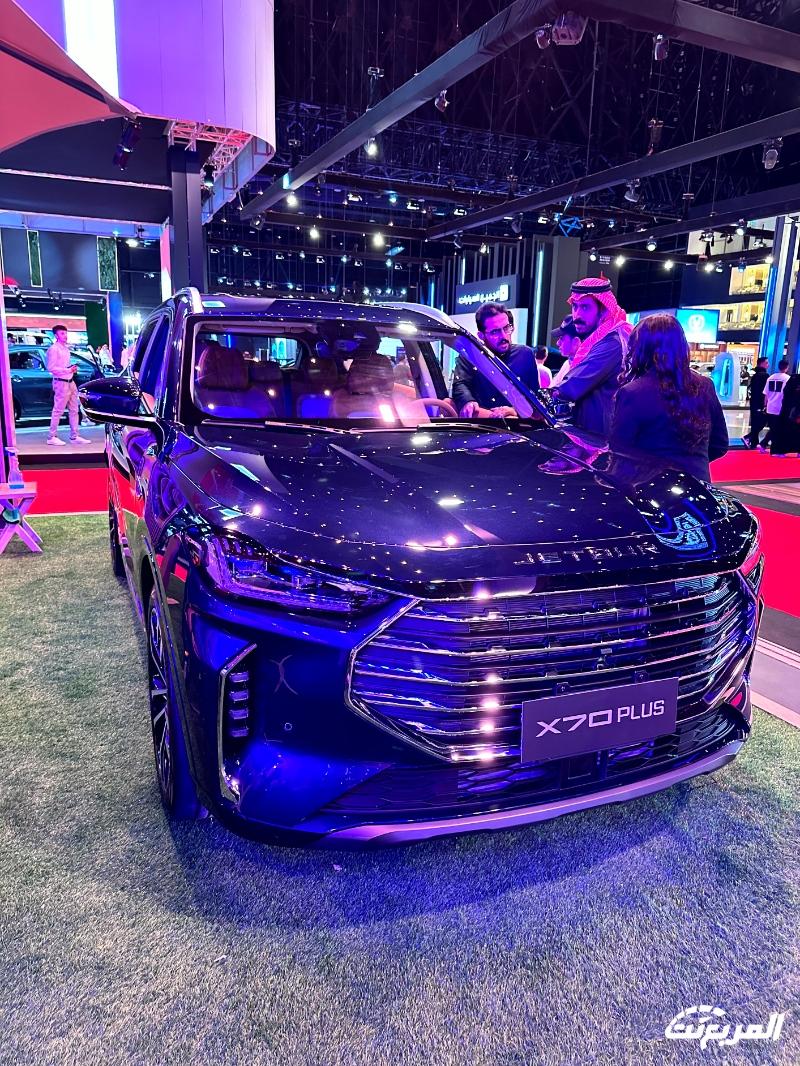 جيتور تجذب الأنظار إليها في معرض الرياض للسيارات بإطلاق طراز “T2” جيتور تجذب الأنظار إليها في معرض الرياض للسيارات بإطلاق طراز “T2” 23