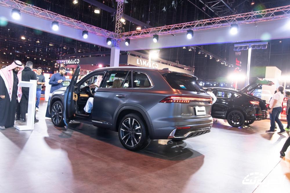 جيلي في معرض الرياض تكشف عن طراز كهربائي وآخر يعمل بالميثانول وسيارة سيدان متوسطة الحجم جيلي في معرض الرياض تكشف عن طراز كهربائي وآخر يعمل بالميثانول وسيارة سيدان متوسطة الحجم 111