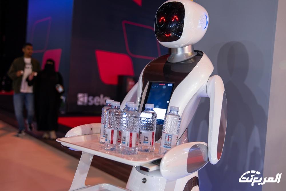 جيلي في معرض الرياض تكشف عن طراز كهربائي وآخر يعمل بالميثانول وسيارة سيدان متوسطة الحجم جيلي في معرض الرياض تكشف عن طراز كهربائي وآخر يعمل بالميثانول وسيارة سيدان متوسطة الحجم 99