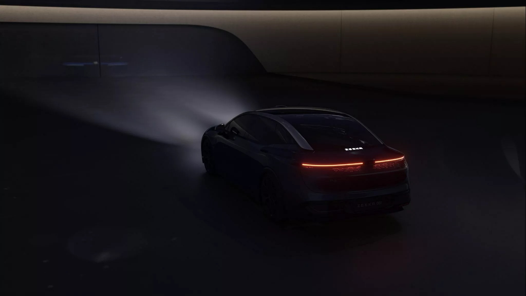 جيلي تدشن زيكر 007 الكهربائية الفاخرة بقوة تصل إلى 637 حصان وشحن فائق جيلي تدشن زيكر 007 الكهربائية الفاخرة بقوة تصل إلى 637 حصان وشحن فائق 8