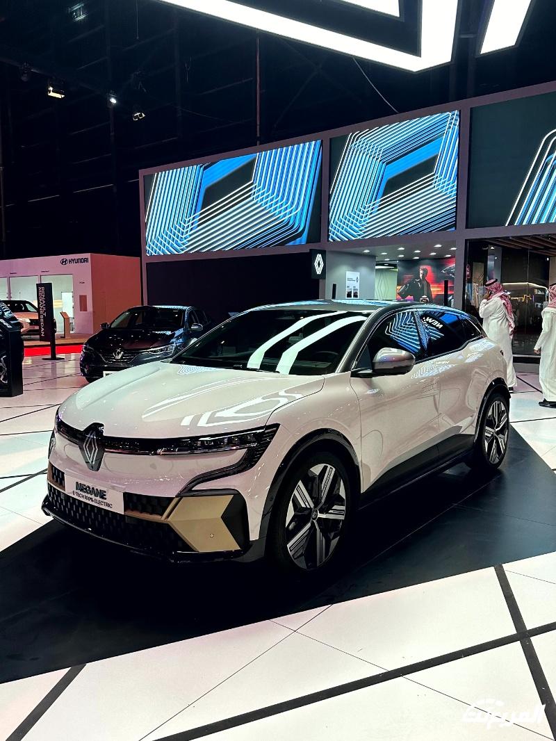 رينو في معرض الرياض تكشف عن 3 طرازات استعدادا لطرحها في السوق السعودي رينو في معرض الرياض تكشف عن 3 طرازات استعدادا لطرحها في السوق السعودي 64