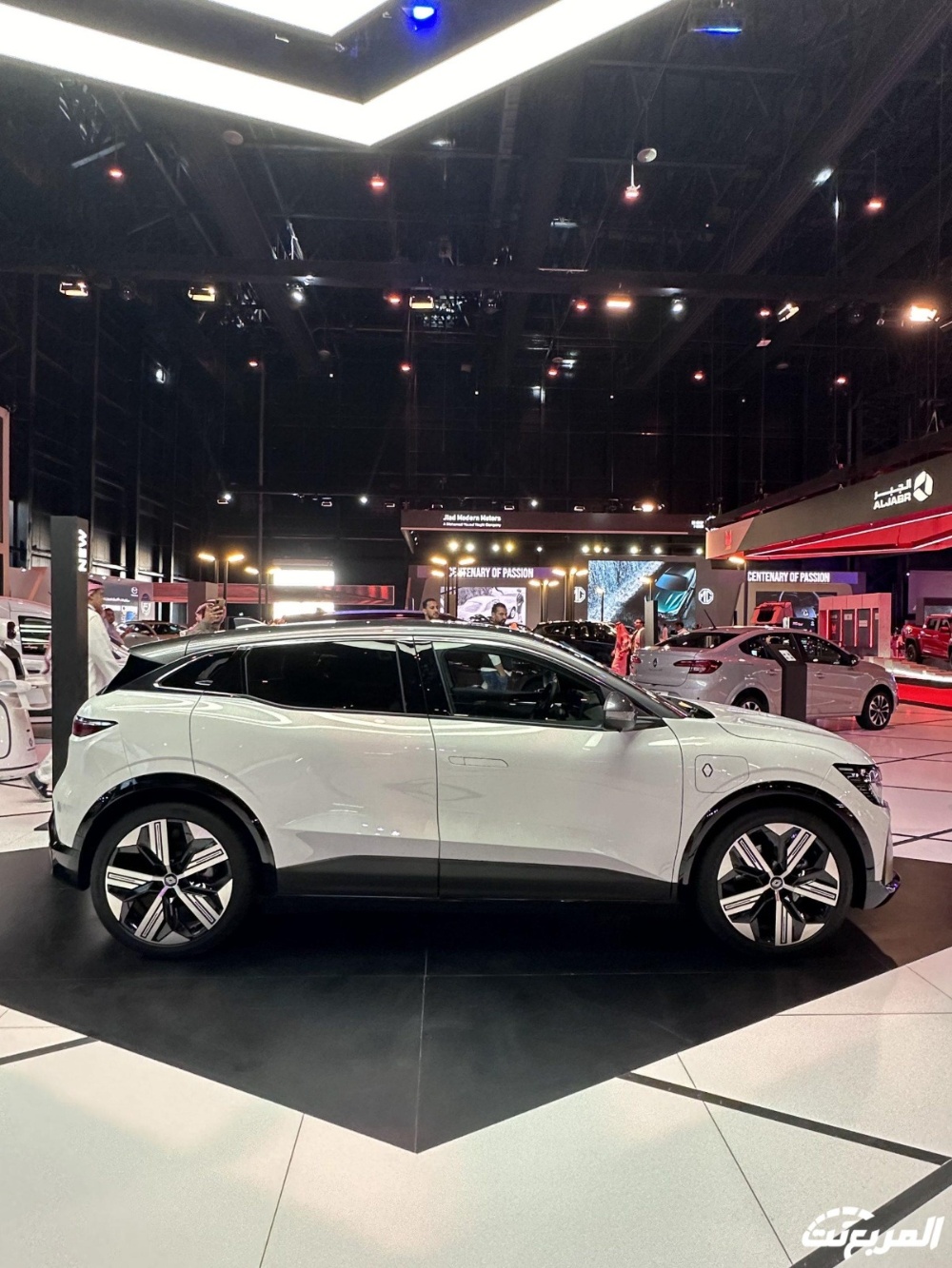 رينو الوعلان تتألق في معرض الرياض للسيارات 2023.. وتكشف النقاب عن أحدث سياراتها بتكنولوجيا المستقبل رينو الوعلان تتألق في معرض الرياض للسيارات 2023.. وتكشف النقاب عن أحدث سياراتها بتكنولوجيا المستقبل 11