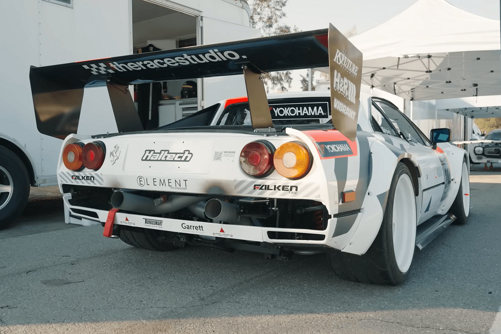 تعرف على بعض أجرأ وأغرب السيارات المعدلة خلال عام 2023 ستانس وركس – فيراري GTB 308