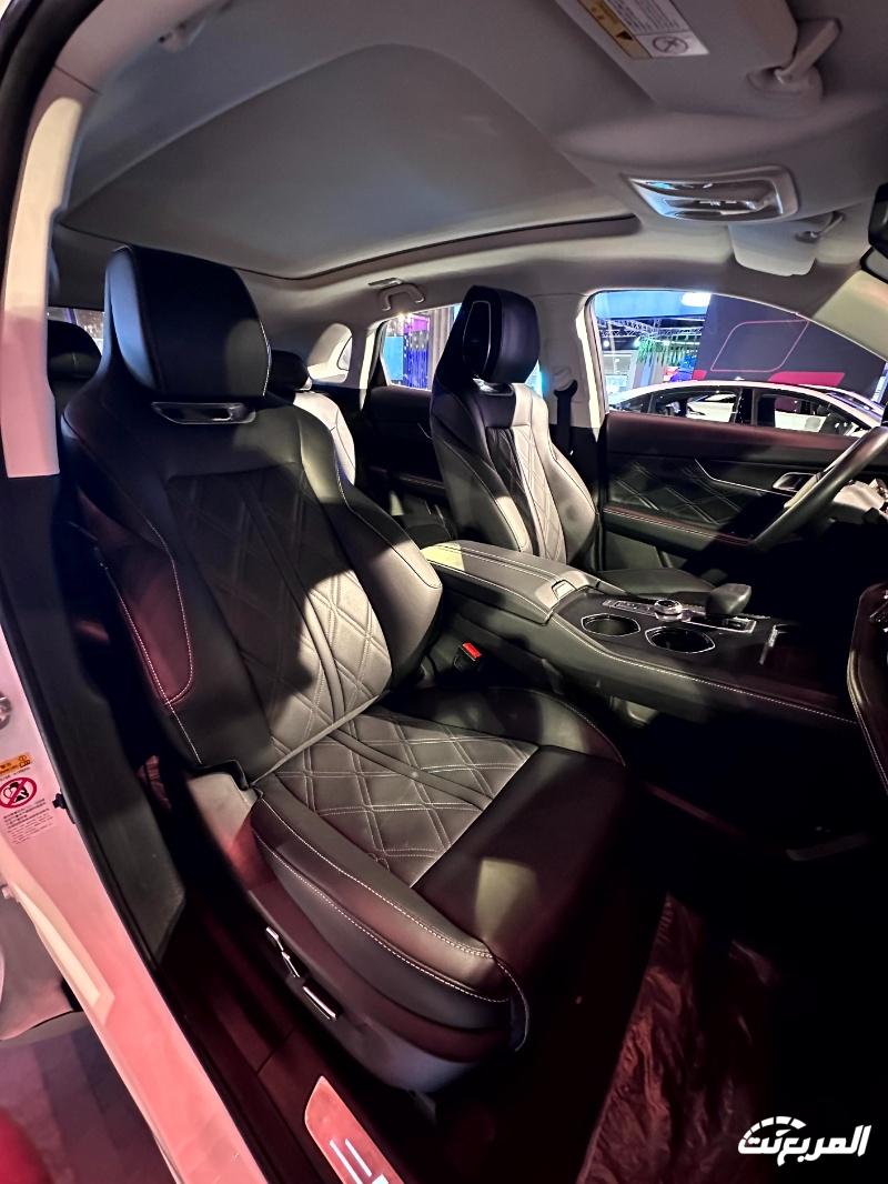 شانجان في معرض الرياض تكشف عن ايدو بلس الجديدة وطرازين كهربائيين من علامة Deep Blue استعدادا للتدشين في السعودية شانجان في معرض الرياض تكشف عن ايدو بلس الجديدة وطرازين كهربائيين من علامة Deep Blue استعدادا للتدشين في السعودية 109