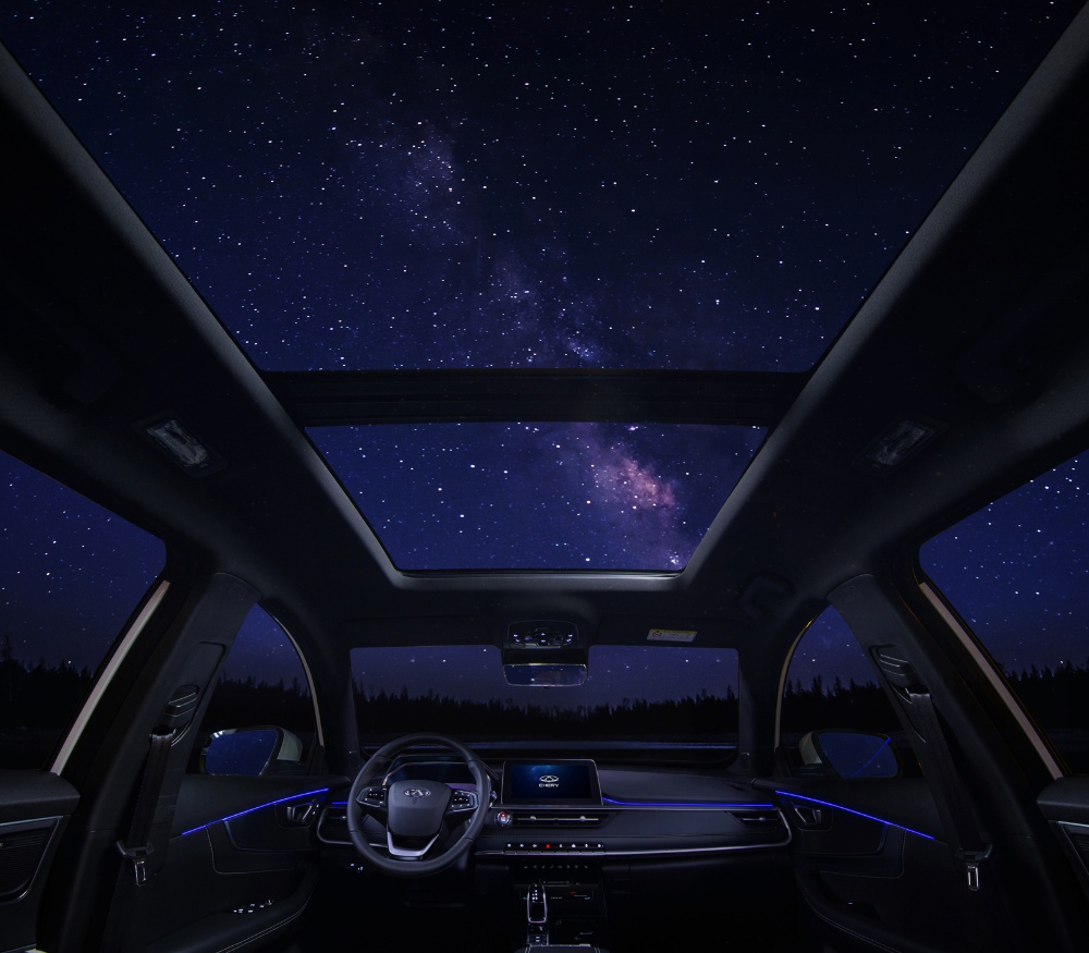 شيري تيجو 7 برو 2023 فل كامل كروس اوفر شبابية بمزايا عملية واقتصادية تعرف عليها شيري تيجو 7 برو 2023 فل كامل فتحة السقف