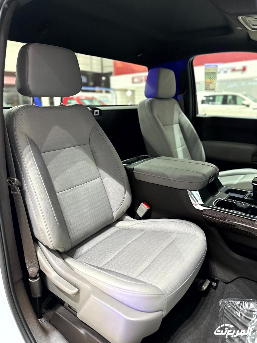 عروض شفروليه و جي ام سي الجميح "نهاية العام" بخصومات "بلو تاغ" الكبيرة لفترة محدودة عروض شفروليه و جي ام سي الجميح "نهاية العام" بخصومات "بلو تاغ" الكبيرة لفترة محدودة 31