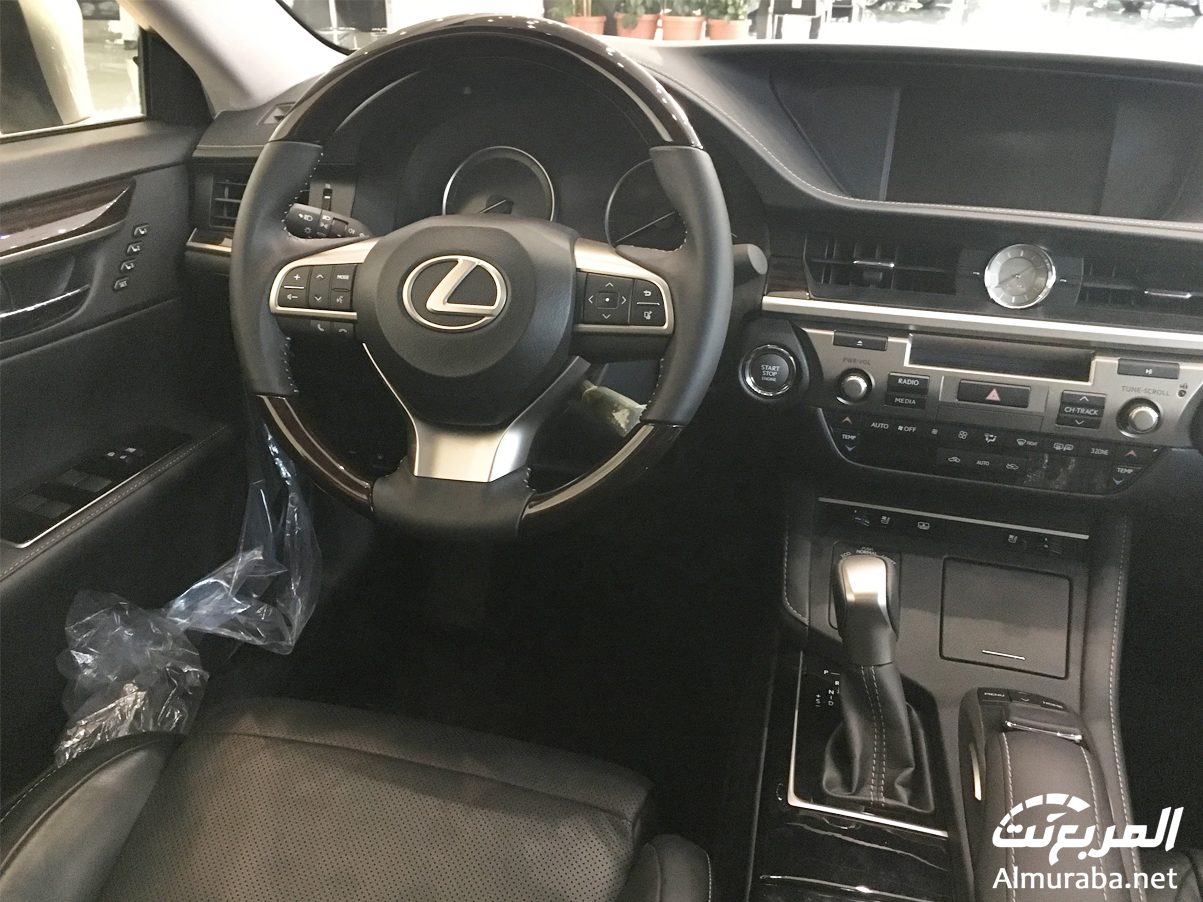 كم سعر لكزس ES 2016 للبيع في السوق السعودي ومن أين تشتريها؟ كم سعر لكزس ES 2016 للبيع في السوق السعودي ومن أين تشتريها؟ 3