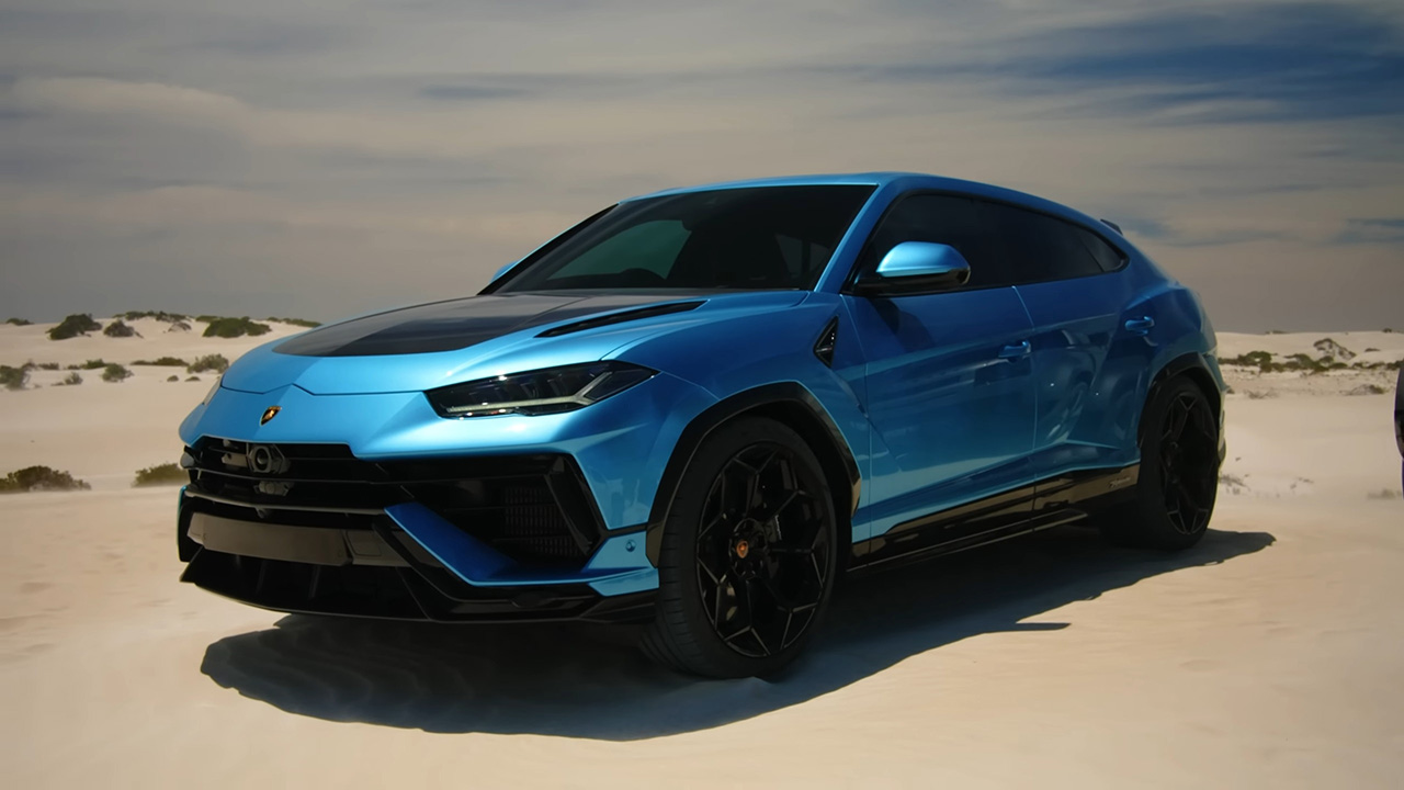 ملياردير أسترالي للألعاب يمتلك واحدة من أكثر مجموعات السيارات تميزاً في العالم بقيمة تتجاوز 100 مليون دولار ملياردير أسترالي للألعاب يمتلك واحدة من أكثر مجموعات السيارات تميزاً في العالم بقيمة تتجاوز 100 مليون دولار 9