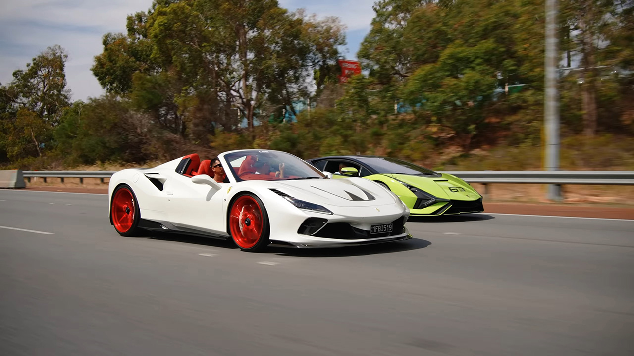 ملياردير أسترالي للألعاب يمتلك واحدة من أكثر مجموعات السيارات تميزاً في العالم بقيمة تتجاوز 100 مليون دولار ملياردير أسترالي للألعاب يمتلك واحدة من أكثر مجموعات السيارات تميزاً في العالم بقيمة تتجاوز 100 مليون دولار 8