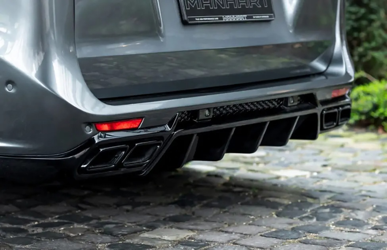 مرسيدس V كلاس تتحول من سيارة مملة إلى ميني فان رياضية مشوقة بعد تعديلات مانهارت مرسيدس V كلاس تتحول من سيارة مملة إلى ميني فان رياضية مشوقة بعد تعديلات مانهارت 11