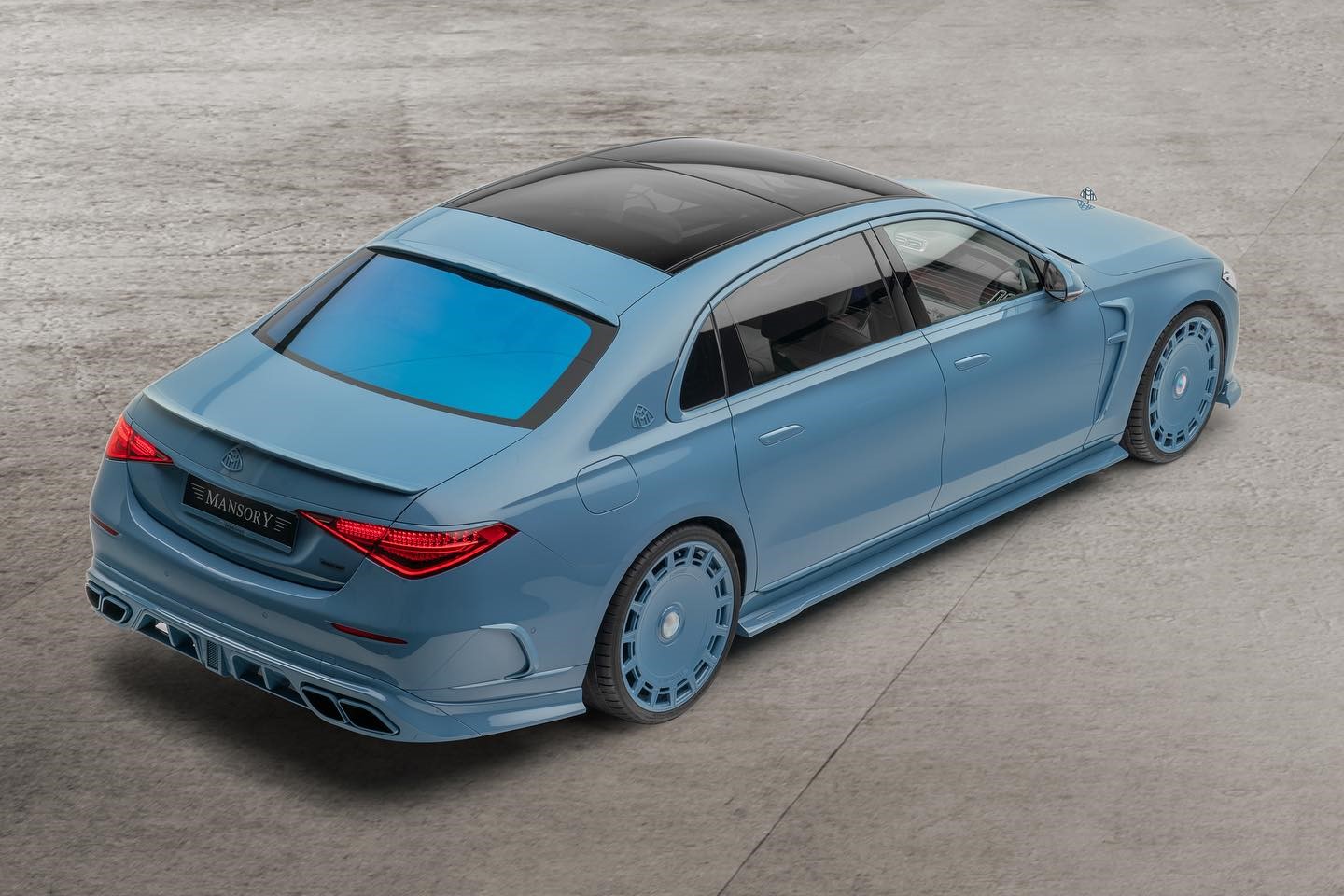 مرسيدس مايباخ إس كلاس تحصل على إصدار أزرق رائع للصين من مانسوري مرسيدس مايباخ إس كلاس تحصل على إصدار أزرق رائع للصين من مانسوري 1